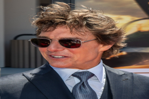 James-Bond-Kandidat Louis Partridge sagt, er habe sich nie als 007 gesehen, aber es sei 'wunderbar', im Rennen zu sein