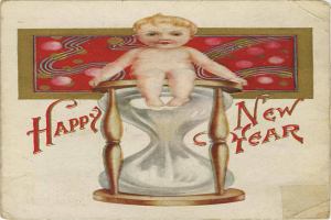 Eine altmodische Postkarte mit einem Baby in einem weißen Kleid auf einer Sanduhr sitzend, mit 'Frohes neues Jahr' in einer dekorativen Schriftart.