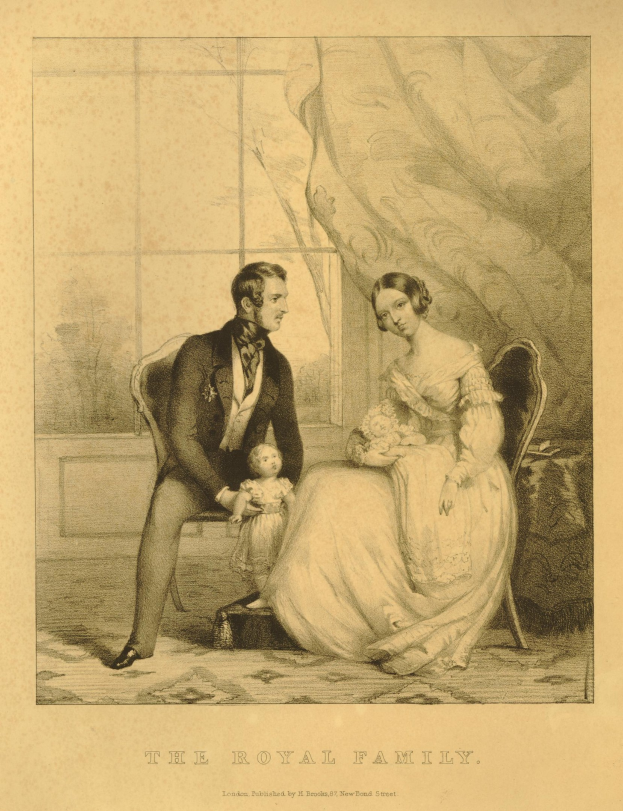 Ein Mann und eine Frau sitzen auf einem Stuhl, die Frau hält ein Baby, hinter ihnen ist ein Fenster mit einem Vorhang, und unten im Bild steht der Text "Die royale Familie".