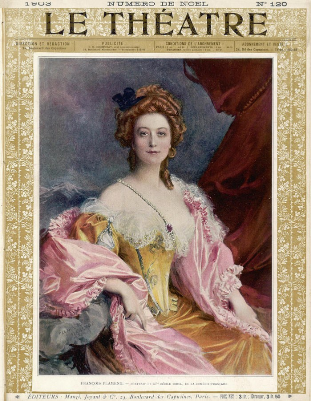 Eine Frau in einem rosafarbenen Kleid mit zurückgebundenem Haar, die direkt in die Kamera schaut, erscheint auf dem Cover eines Magazins mit der Aufschrift "Le Theatre."